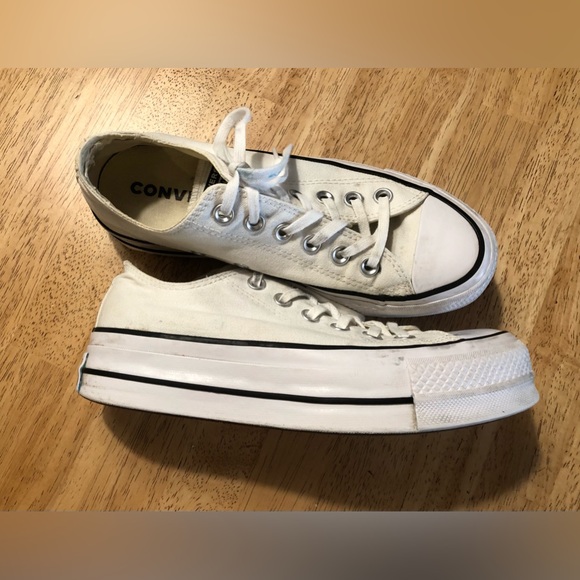 White Converse Platform Chuck Taylor Sneakers - Size 6.5 - Picture 8 of 10